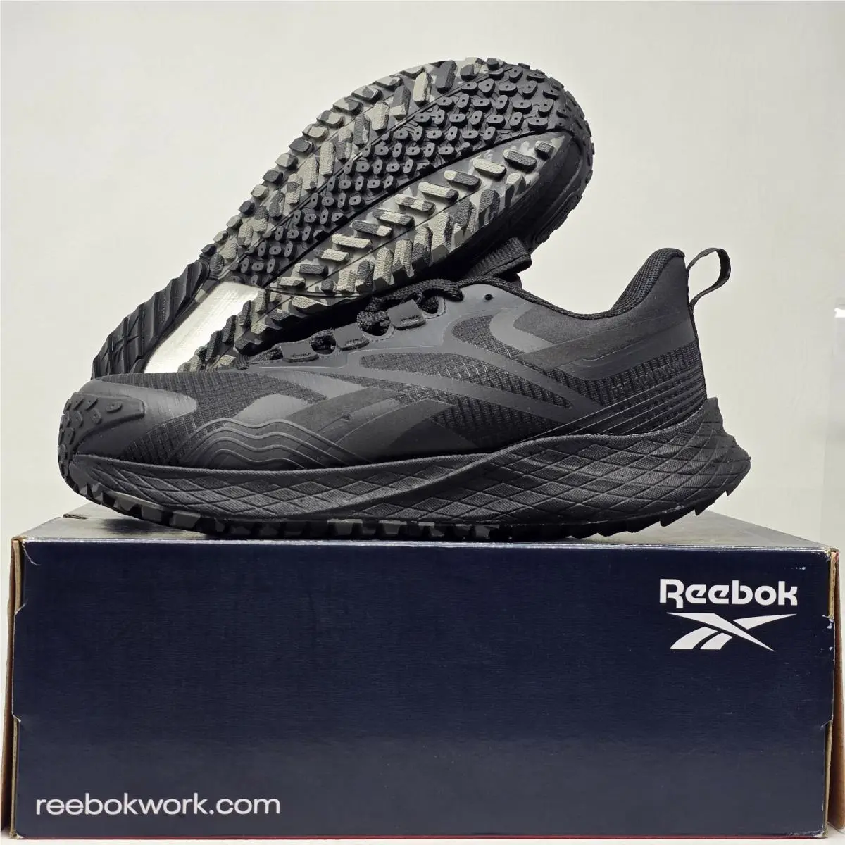 Reebok Womens Size 8M Floatride Energy 4 Adventure Composite Toe Work Shoes