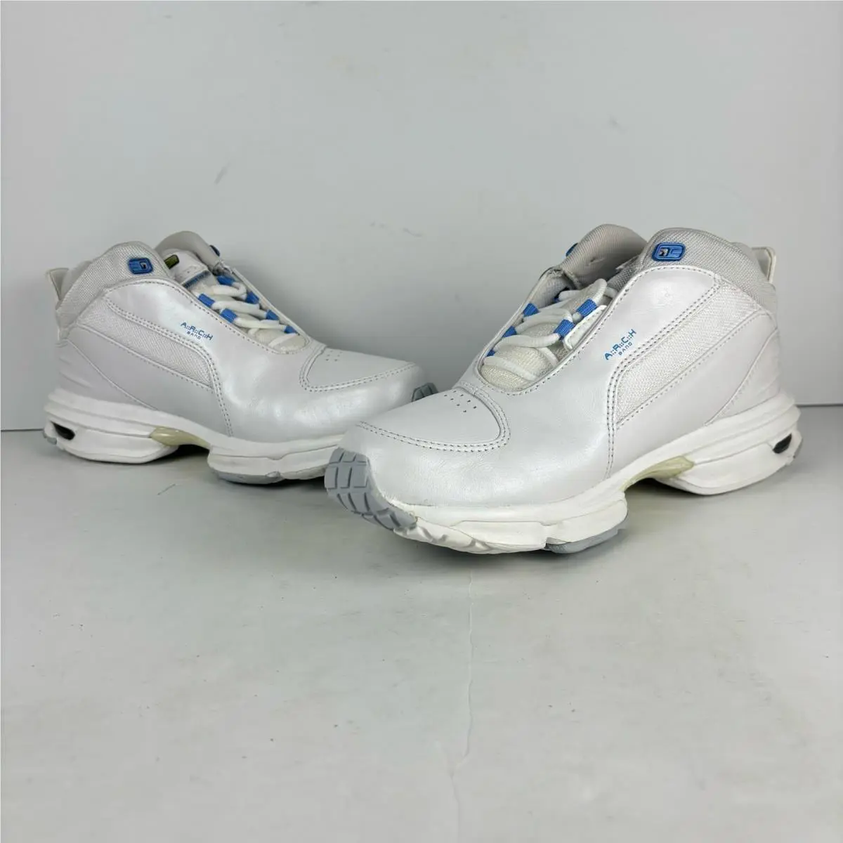 Reebok shoes - White 1