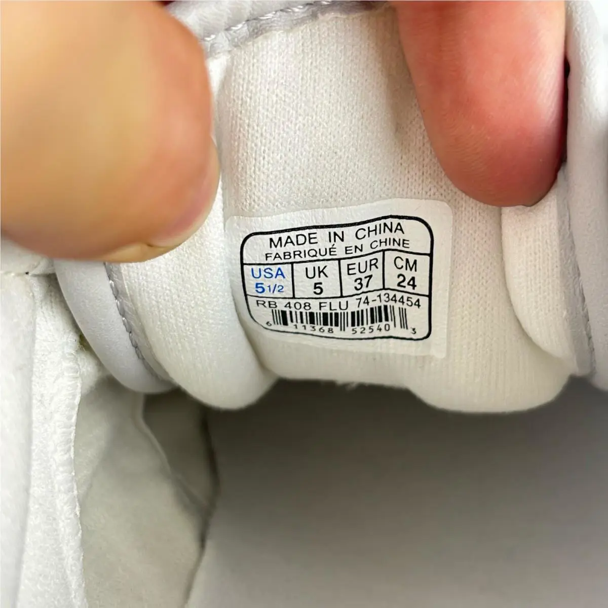 Reebok shoes - White 3