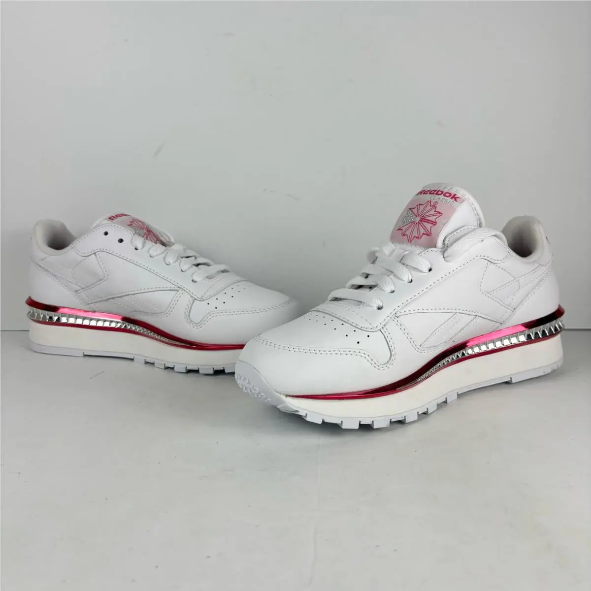 Reebok shoes - White 1
