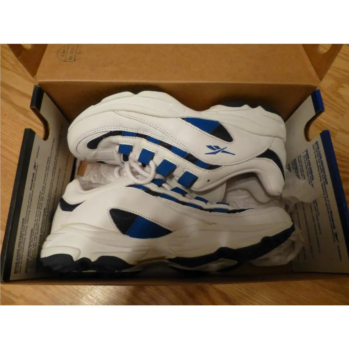 Reebok shoes - White/Blue 0