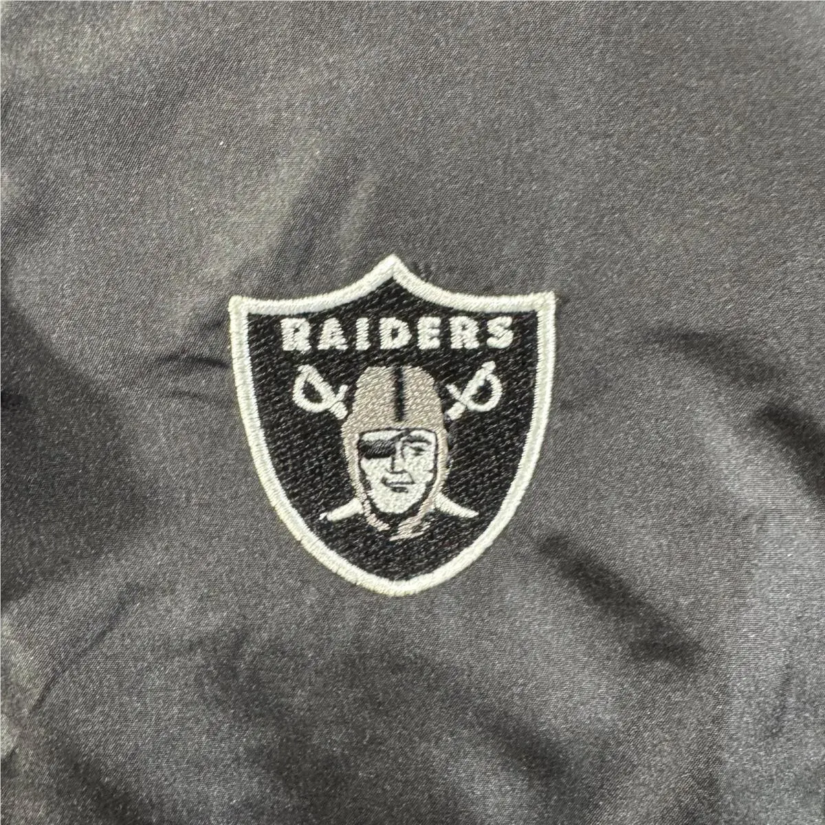 Reebok clothing - Vintage Y2K Reebok SI Raiders Windbreaker - Black 2