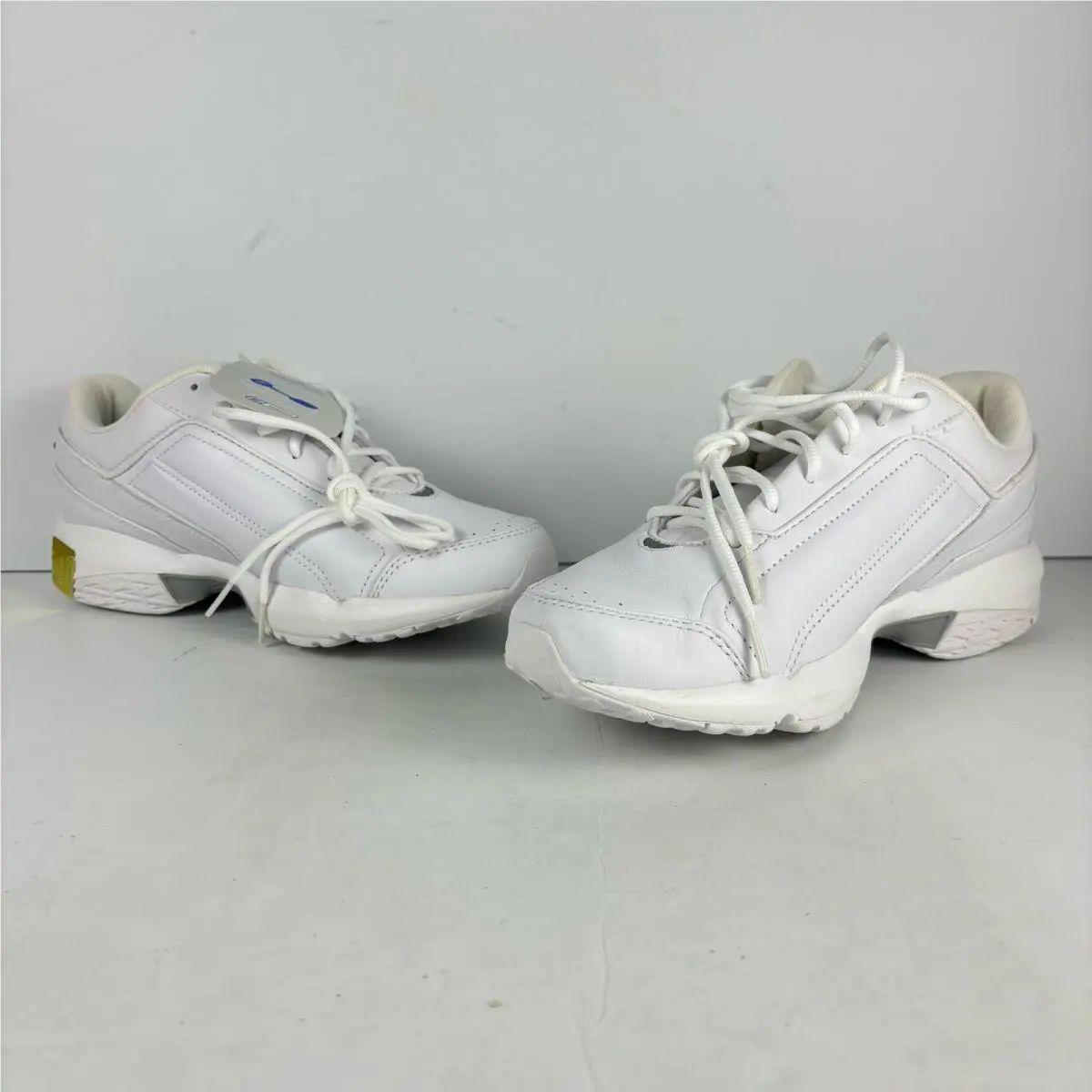 Reebok shoes - White 1