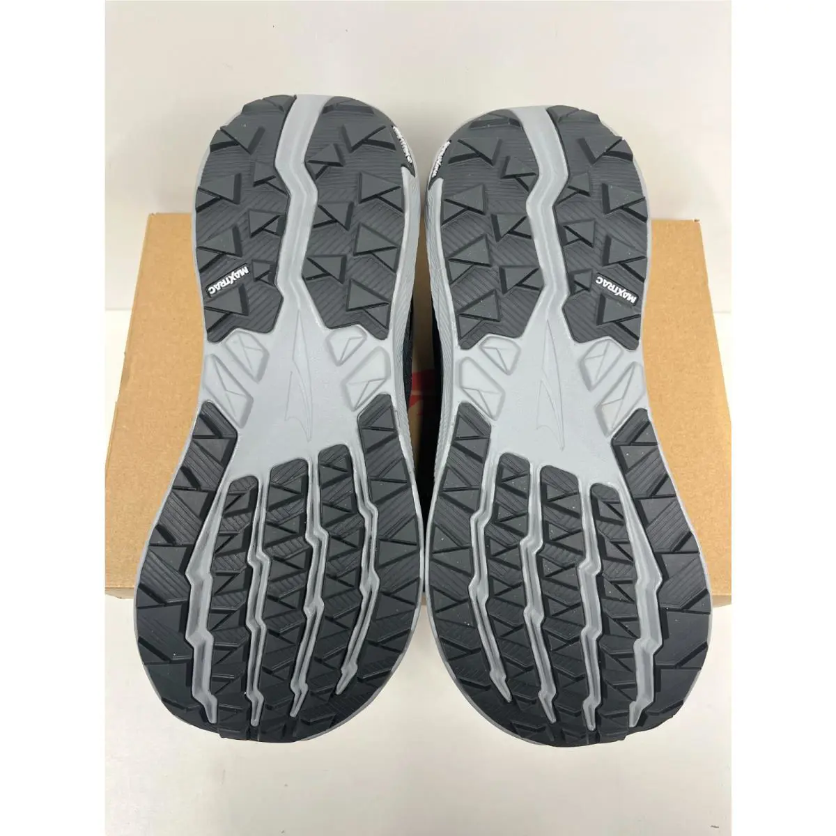 Altra shoes - Altra Experience Wild 2 - Experience Wild - Gray (220) 2