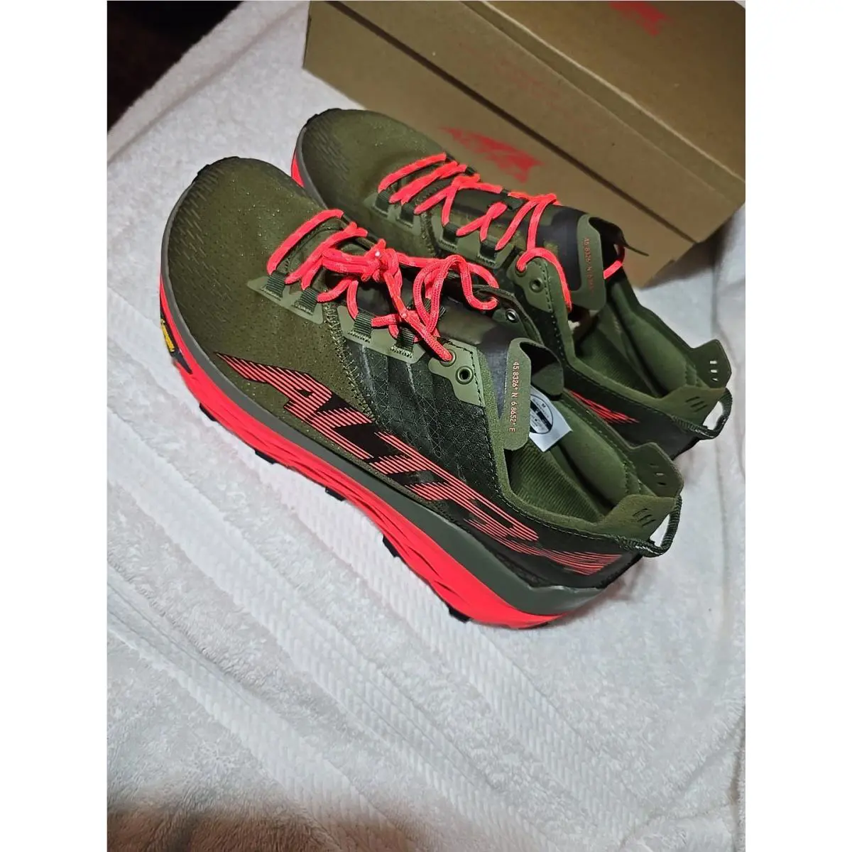 Altra shoes - ALTRA Mont Blanc - Mont Blanc - Dusty Olive (UPC: 196010615645) 3
