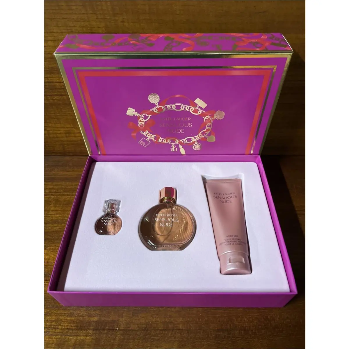Estee Lauder Sensuous 1.7 oz 3 Piece Gift Set in Box Set