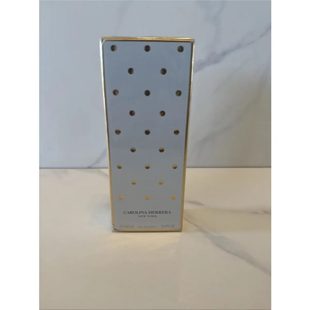Carolina Herrera by Carolina Herrera Edp Spray 3.4 oz Women