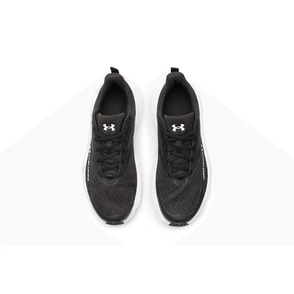 Under Armour shoes - Black/Black/White 7