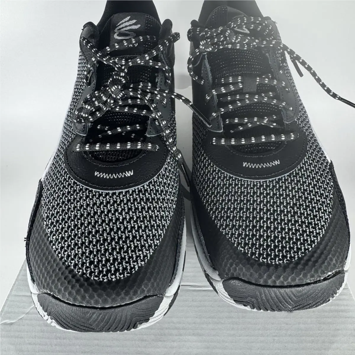 Under Armour shoes - Under Armour Curry 3Z 24 - 3027626-001 - Black Gray 6