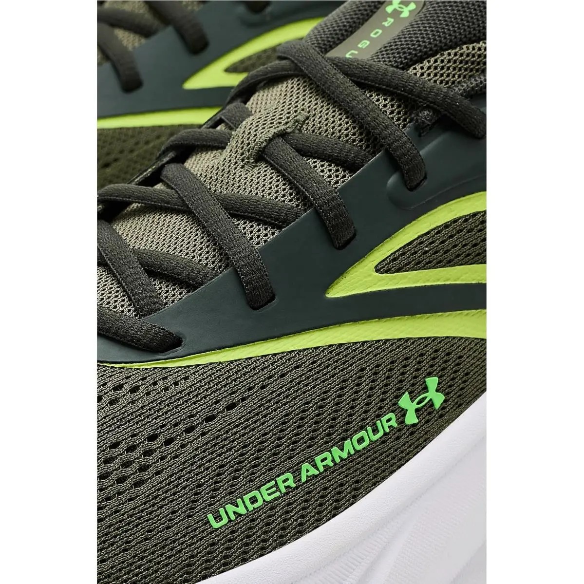 Under Armour shoes - Black/Black/Black 39