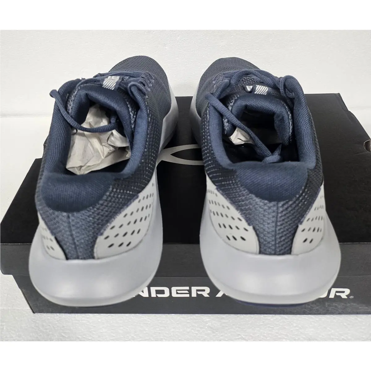Under Armour shoes - Under Armour Surge - Surge - 3027000-044 - Gray 4