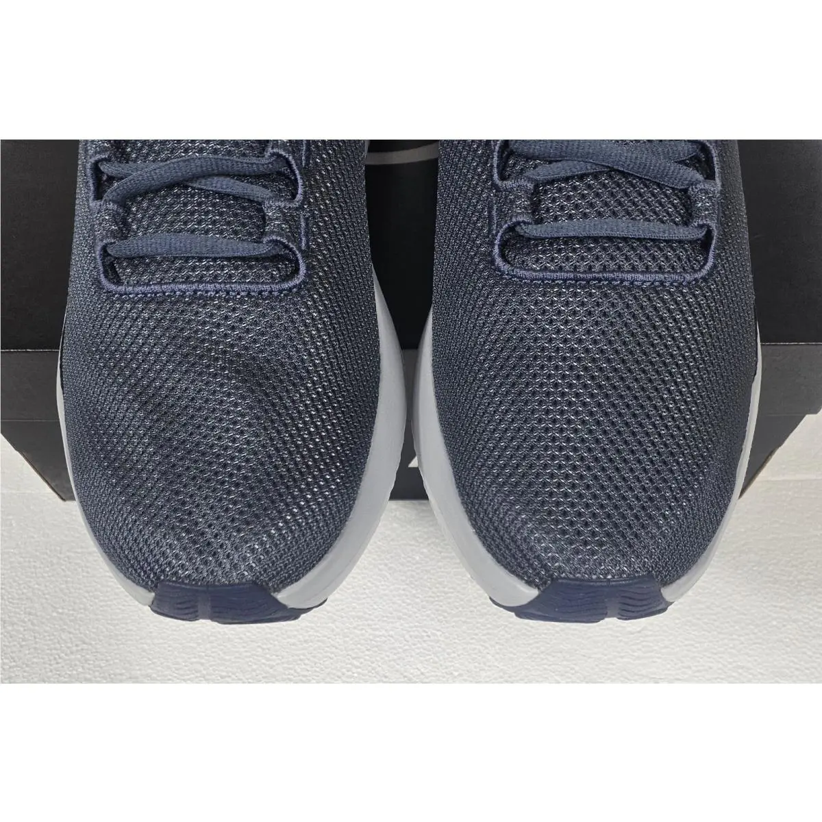 Under Armour shoes - Under Armour Surge - Surge - 3027000-044 - Gray 2