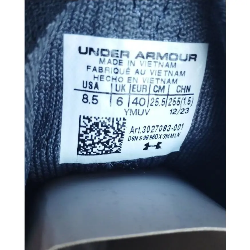 Under Armour shoes - Under Armour Flow - Flow - 3027083-001 - Black 11