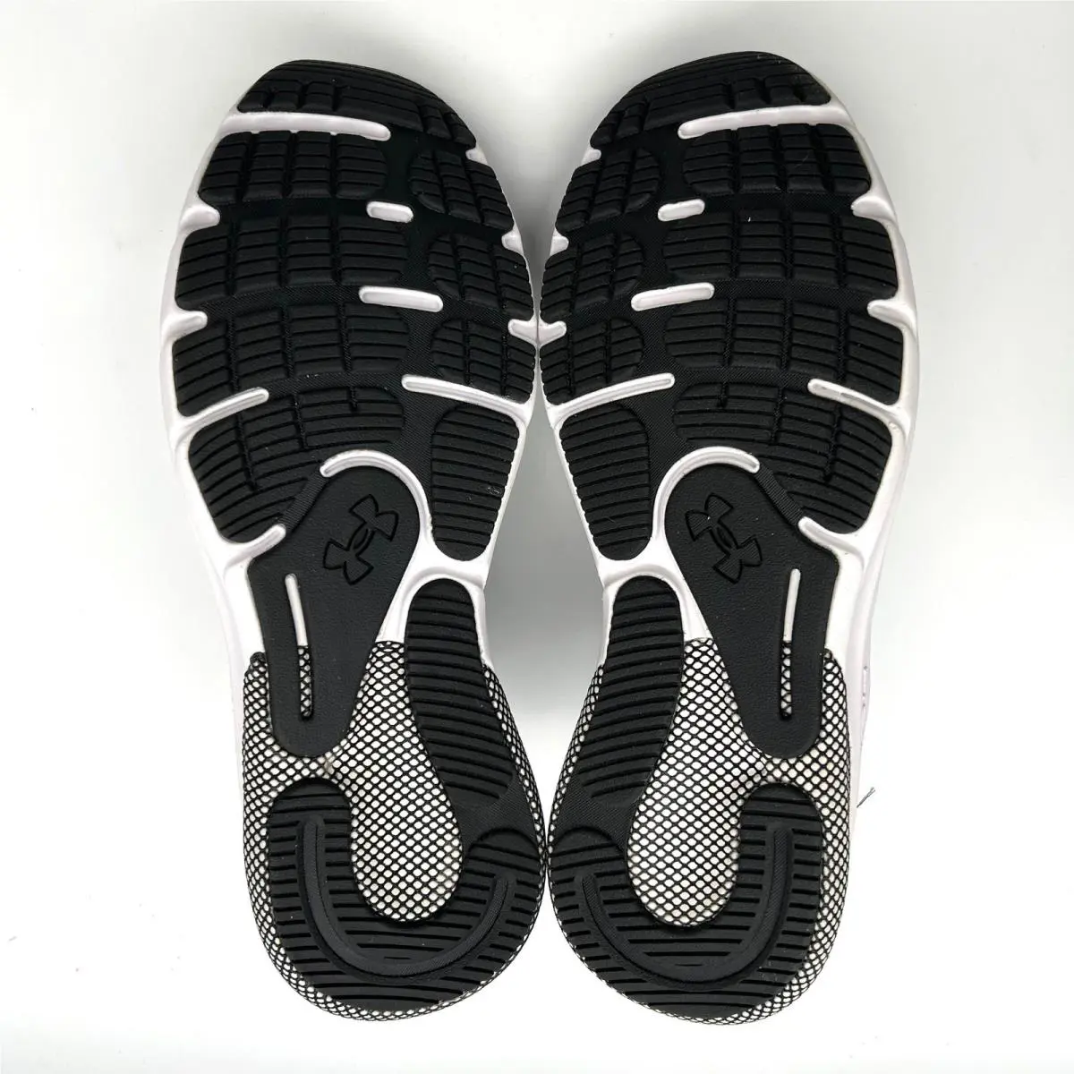 Under Armour shoes - HOVR Turbulence 2 - HOVR Turbulence - 3026525 001 - Black 6