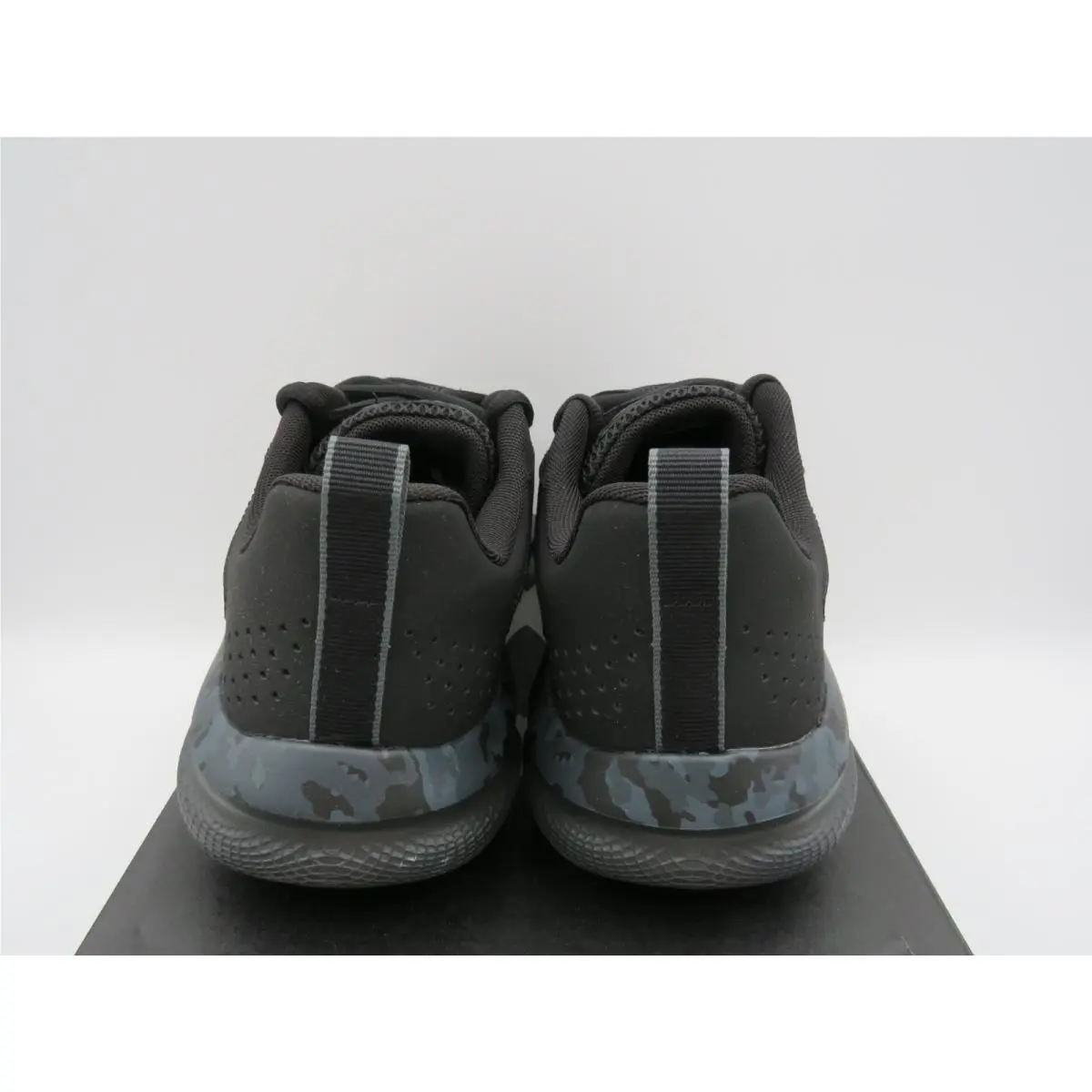 Under Armour shoes - 3025944001 - 3025944-001 - Black (UPC: 195253060359) 1