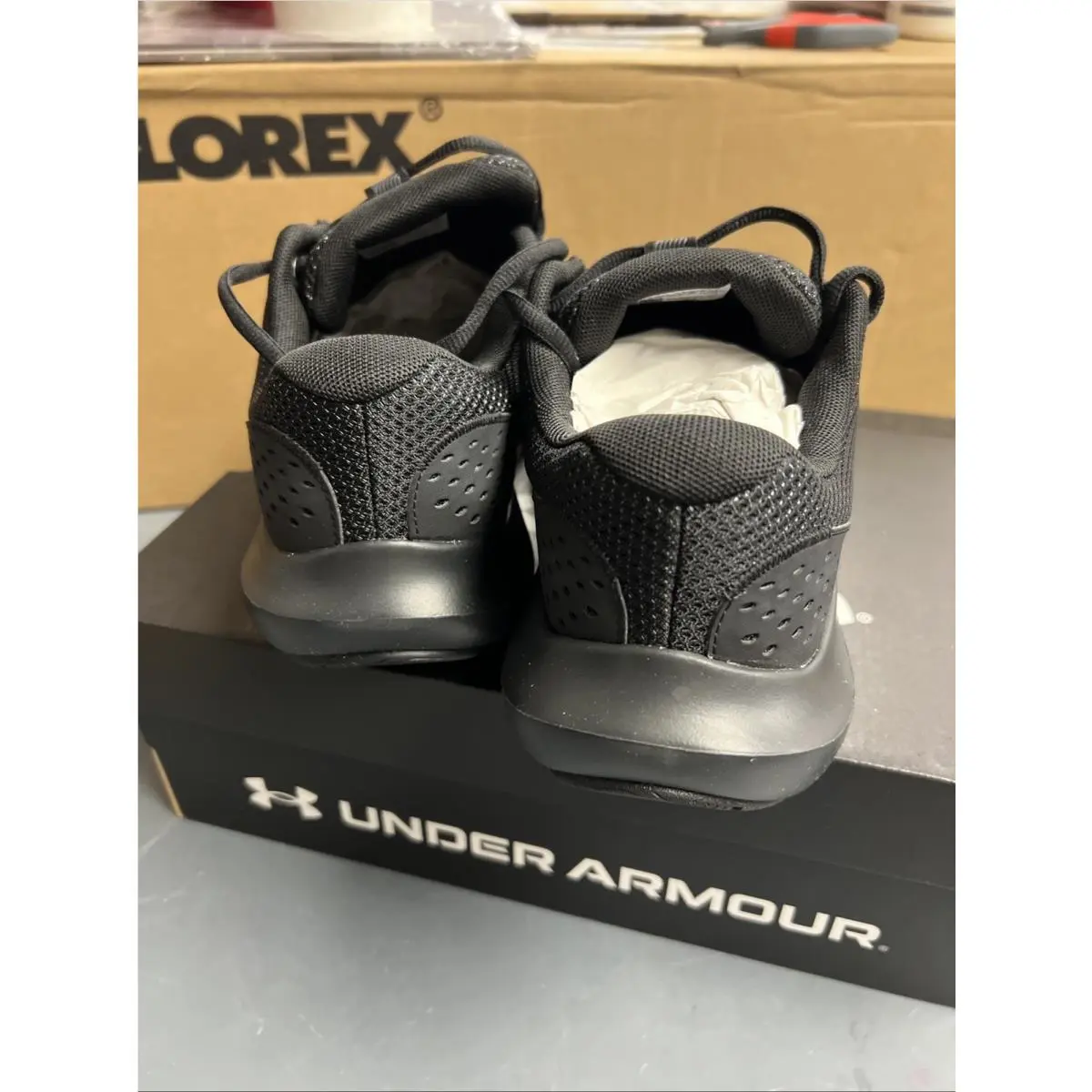 Under Armour shoes - UA Surge - Surge - 3027000-002 - Black 6