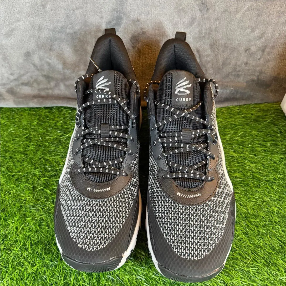 Under Armour shoes - Black 2