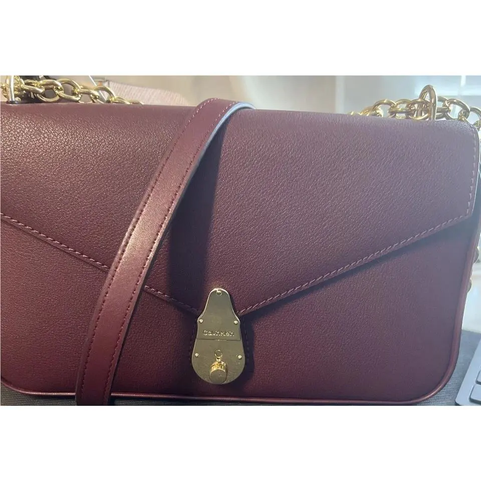 Calvin Klein Lock Leather Shoulder Bag Merlot/gold Tone o21