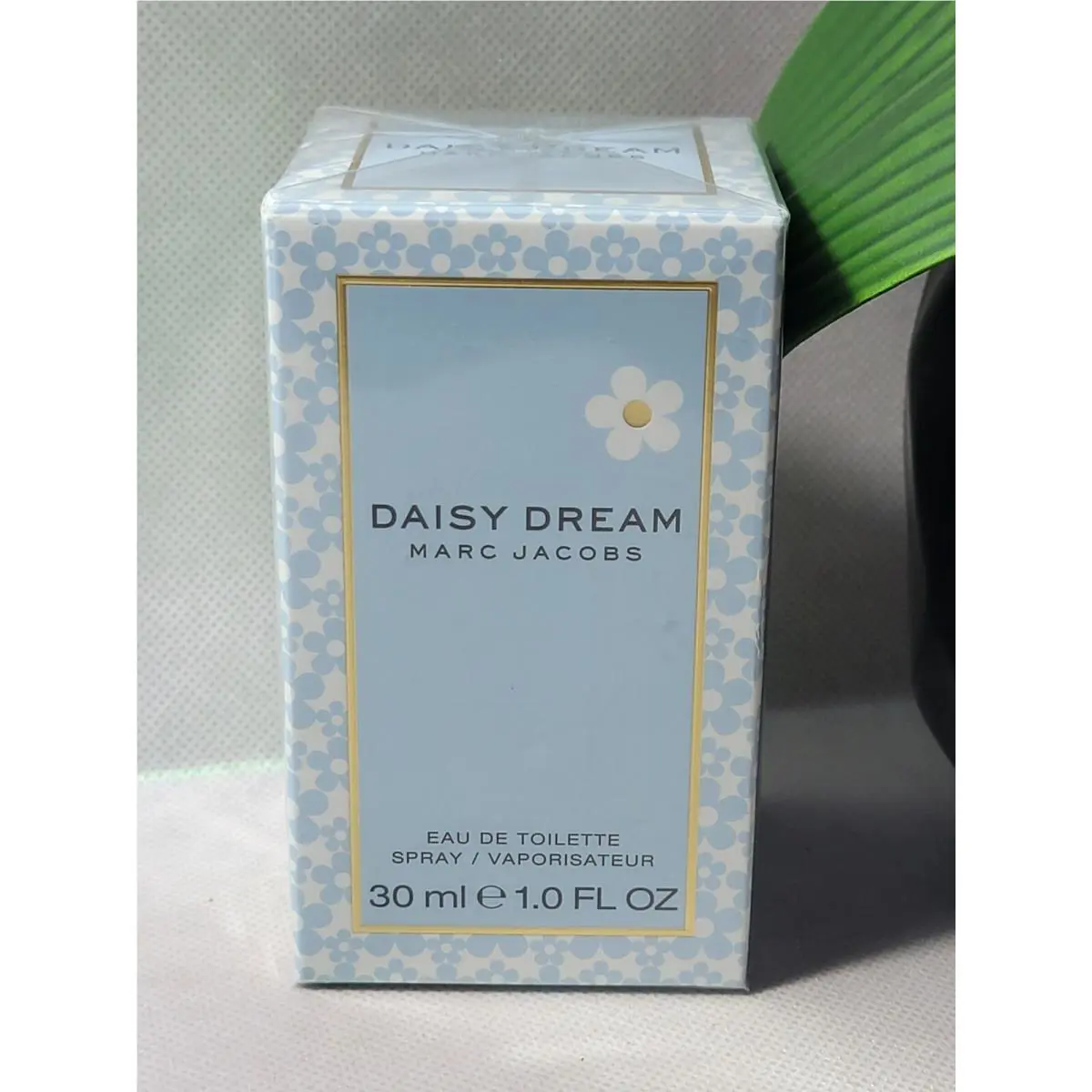 Daisy Dream by Marc Jacobs 1.0 oz Edt Perfume For Women