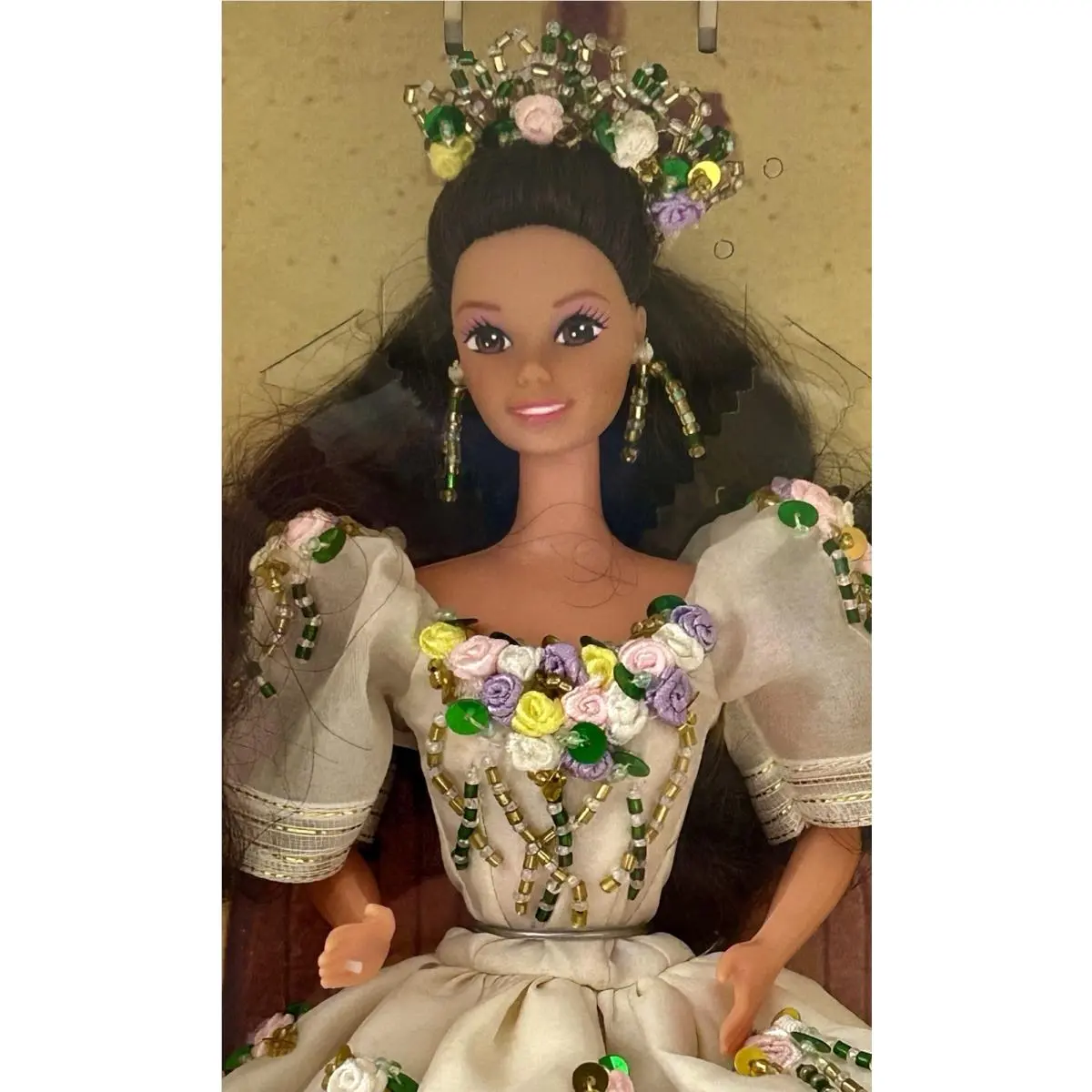 Beautiful 1997 Filipina Santacruzan Barbie Doll Reyna Flores 9908 Nrfb