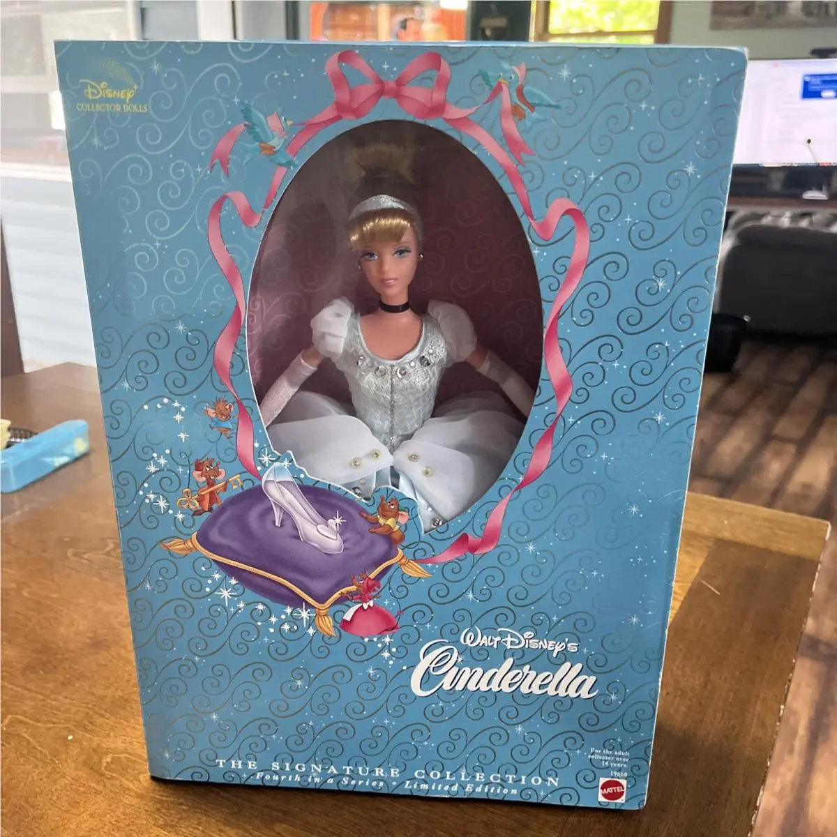 Walt Disney Cinderella Barbie Doll Signature Collection Limited 4th 19660