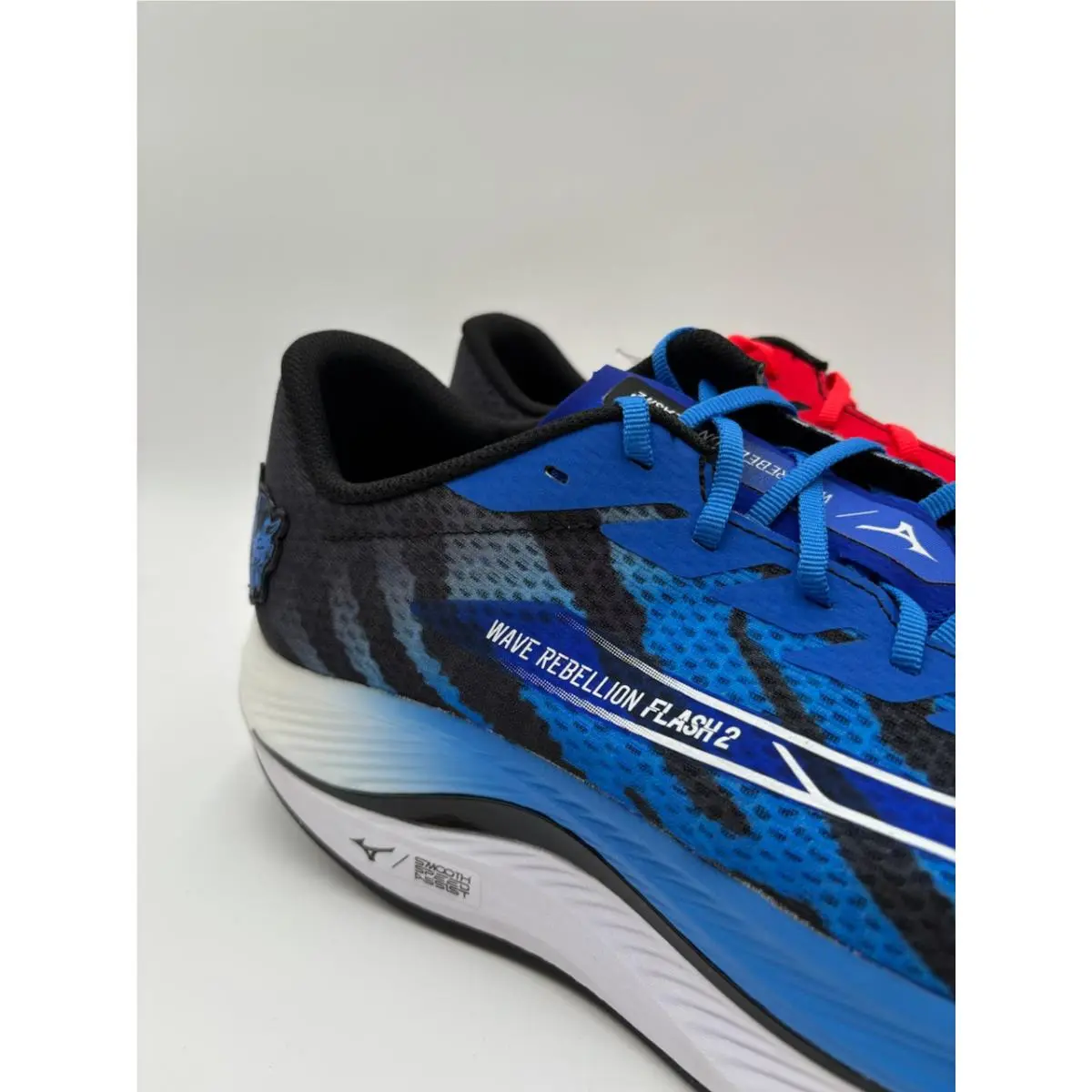 Mizuno shoes - Mizuno WAVE REBELLION FLASH 2 - J1GC241701 - Red/Blue 12
