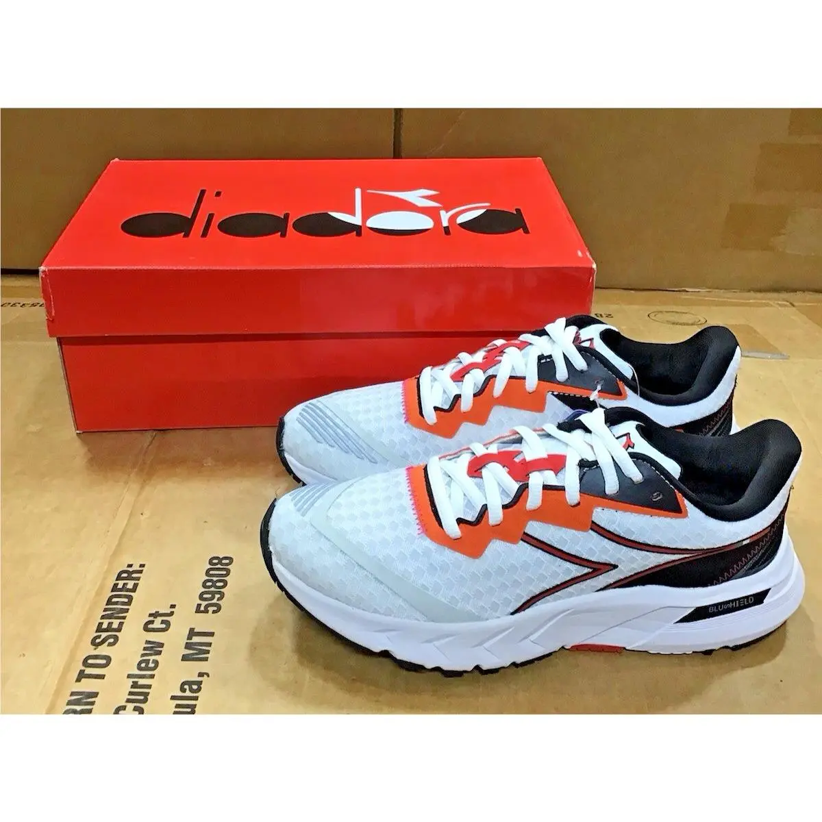 Diadora shoes - diadora Mythos Blushield Volo 2 Running - 178072-C6714 - White 4