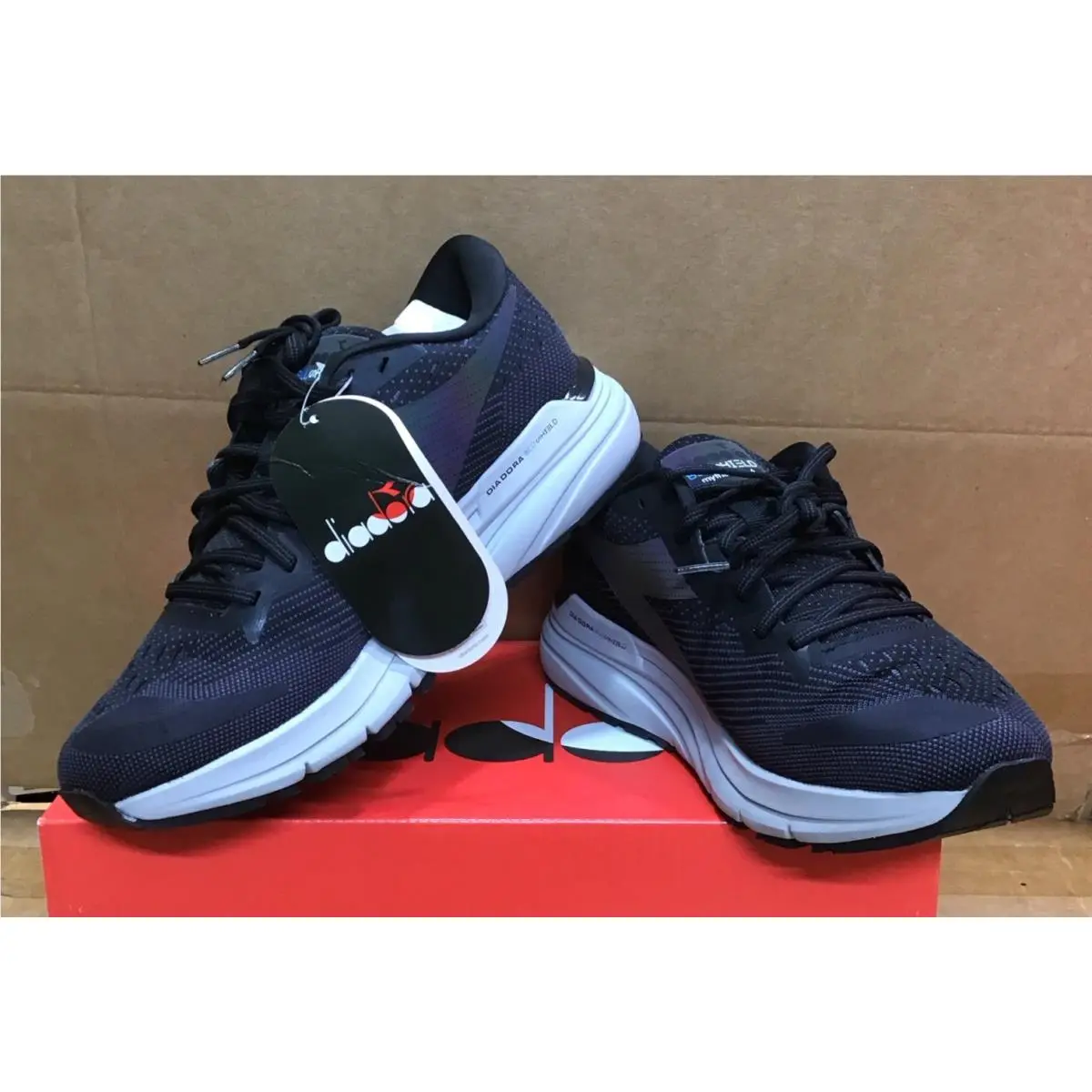 Diadora shoes - diadora Mythos Blushield 7 Vortice Hip Running - 178056-C0787 - Black 7