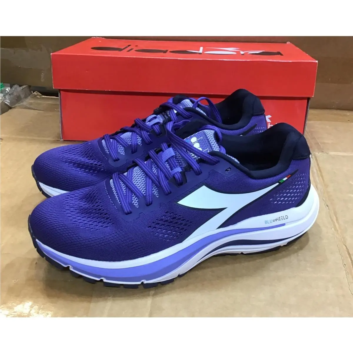 Diadora shoes - Mythos Blushield 7 Vortice - Mythos Blushield Vortice - 178061-C9822 - Blue 11