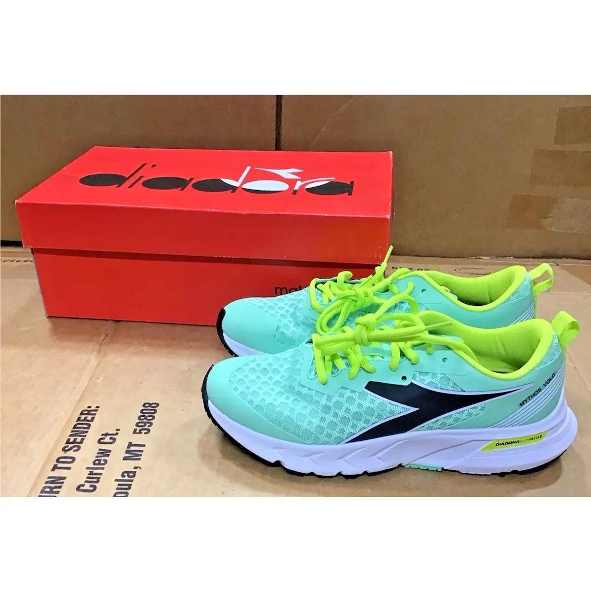 Diadora shoes - diadora Mythos Blushield Volo W Running - 176896-C9615 - Green 4