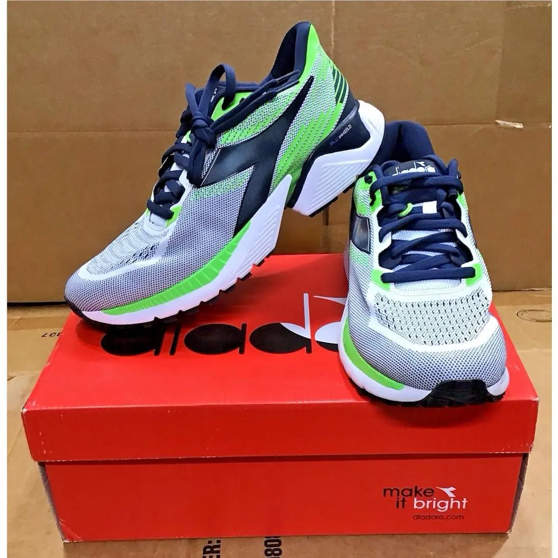 Diadora shoes - diadora Mythos Blushield Vigore Running - 178046-C9805 - White 8