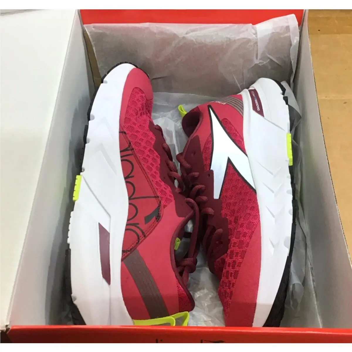 Diadora shoes - diadora Mythos Blushield Volo 2 Running - 176896-C9616 - Purple 4