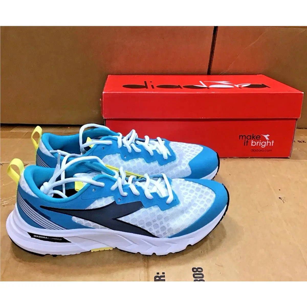 Diadora shoes - diadora Mythos Blushield Volo W Running - 176896-C8372 - Blue, White 3
