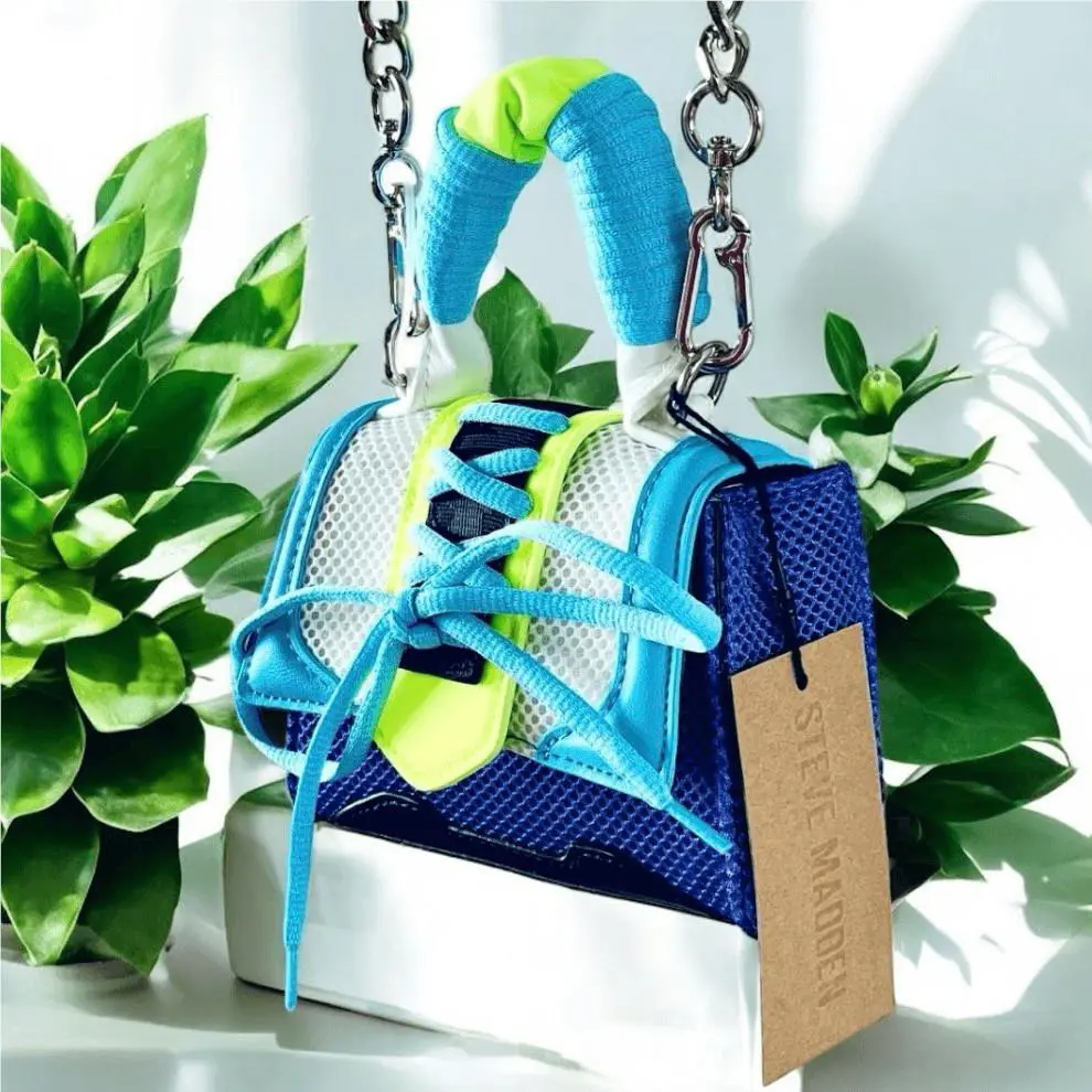 Steve Madden Gorgeous Bdorra Navy Blue Silver Chain Crossbody Mini Bag