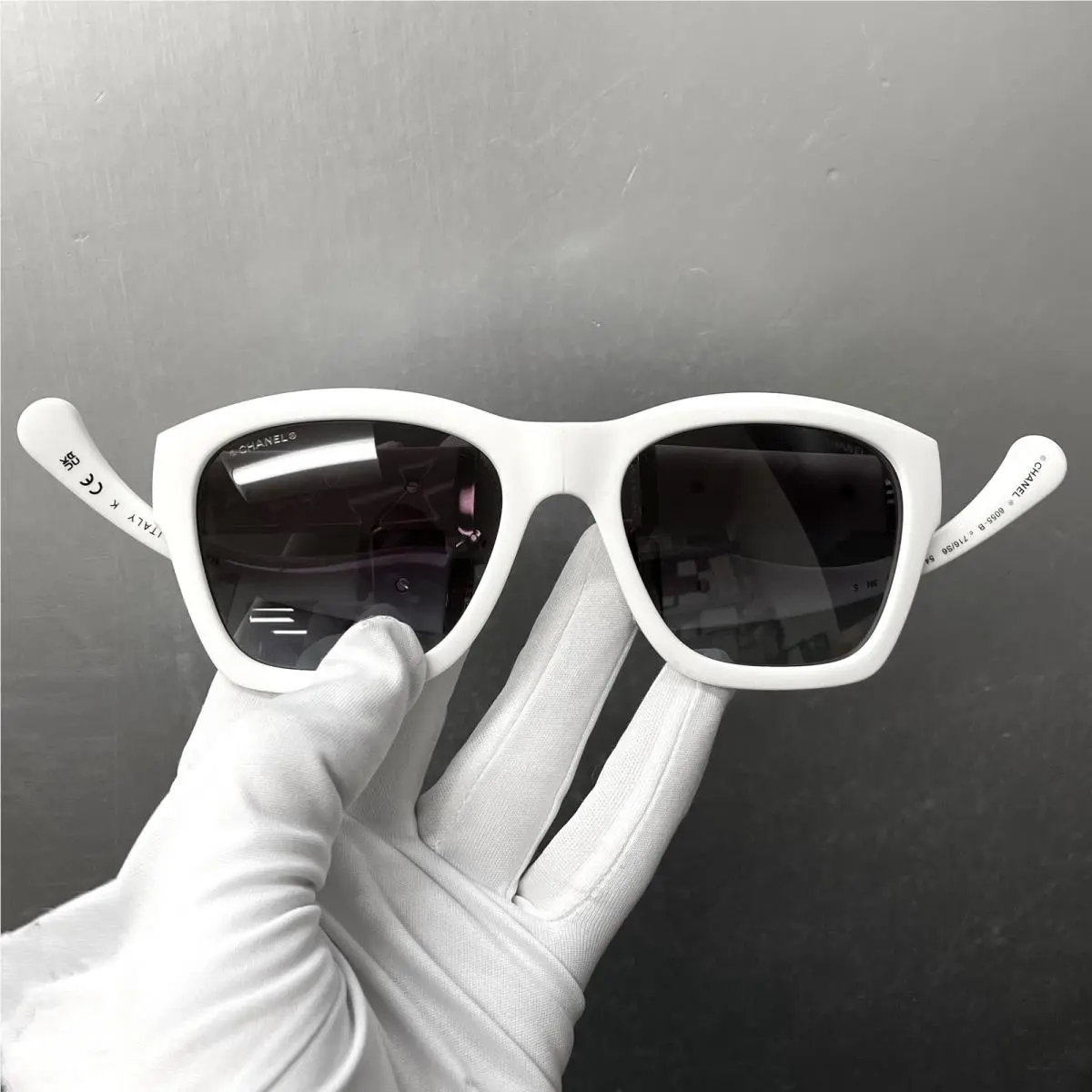 Vintage Chanel Square Frame Folding Sunglasses 6055B-C716