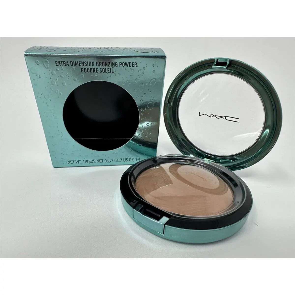 Mac Alluring Aquatic “aphrodite’s Shell” Extra Dimension Bronzer