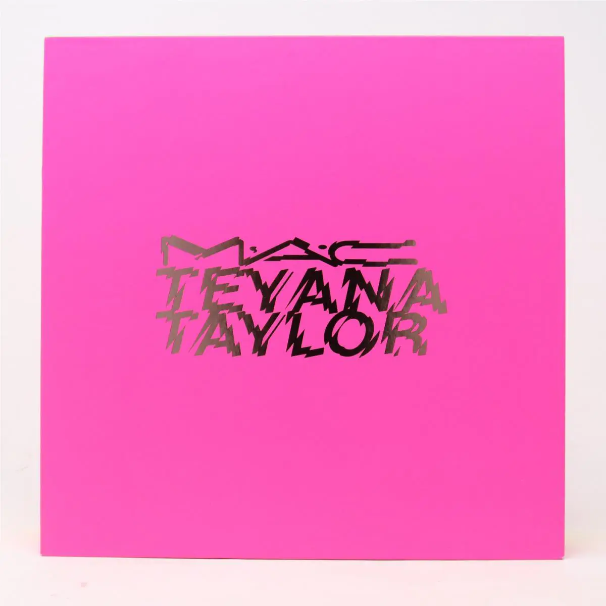 Mac Teyana Taylor 13 Pcs Set /