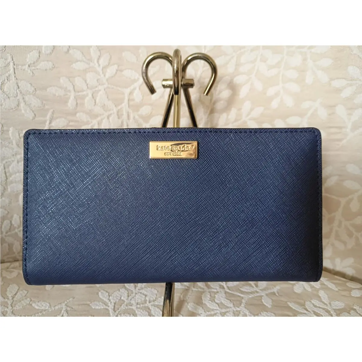 Kate Spade New York Newbury Lane WLRU1601 Navy Blue Cowhide Leather Wallet