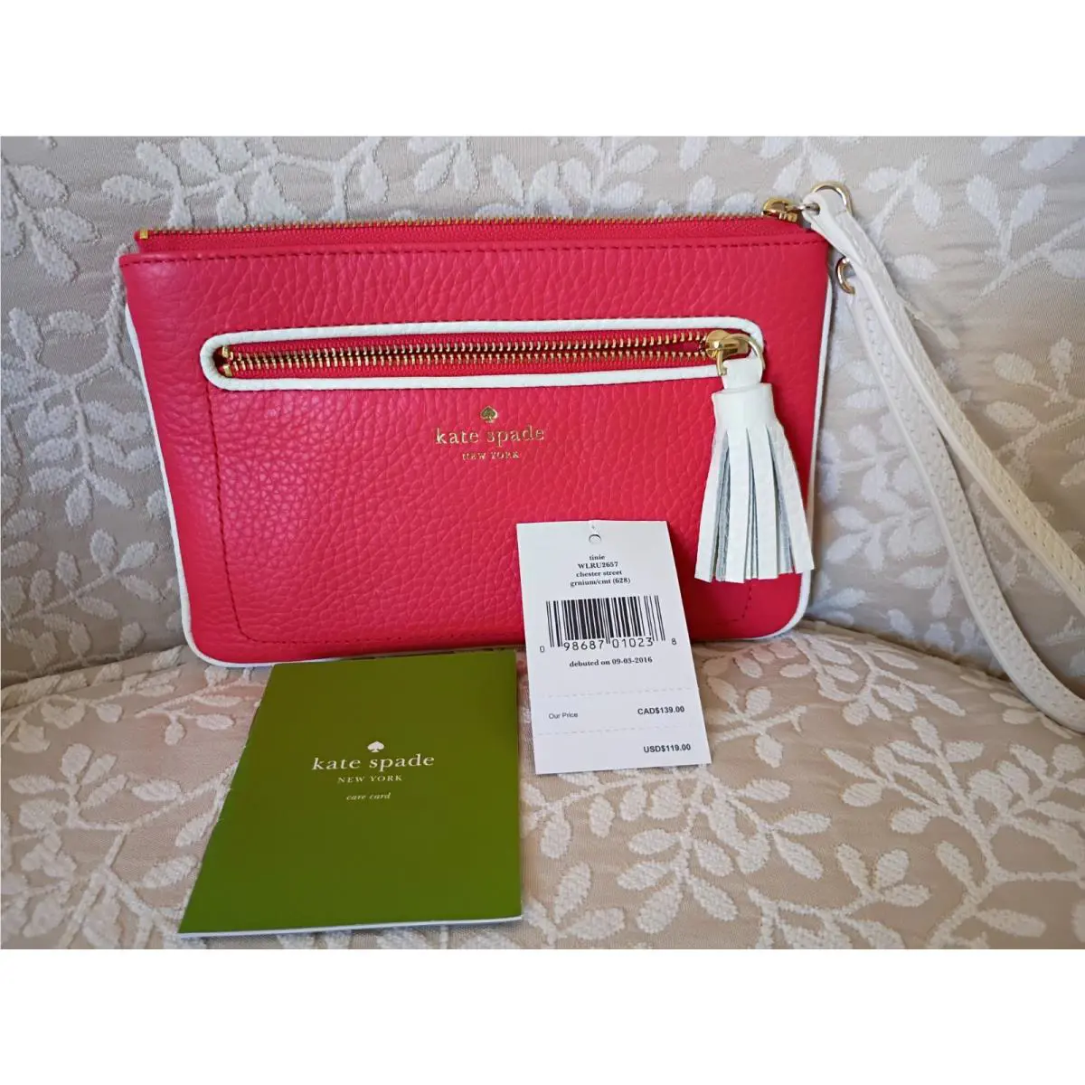 Kate Spade Pebbled Leather Wristlet/wallet Tinie Chester Street Geranium
