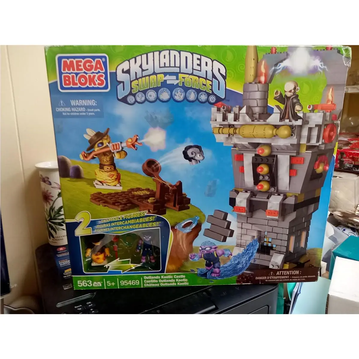 Mega Bloks Skylanders Swap Force Outlands Kaotic Castle 95469 563 Pcs