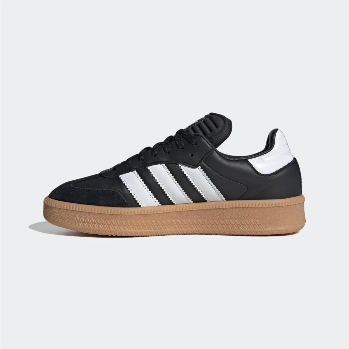 Adidas Originals Samba Xlg Mens Retro Leather Sneaker Core Black/ftwr White/gum