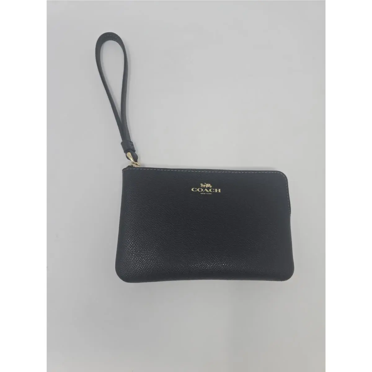 Coach Women`s Wristlet Crossgrain Leather Corner Zip Gold/black CV396 Blk