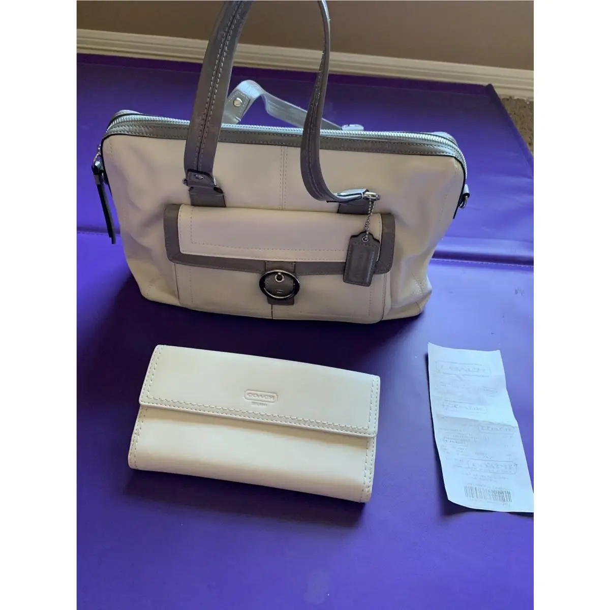 Coach White/ Grey Leather Purse and Wallet