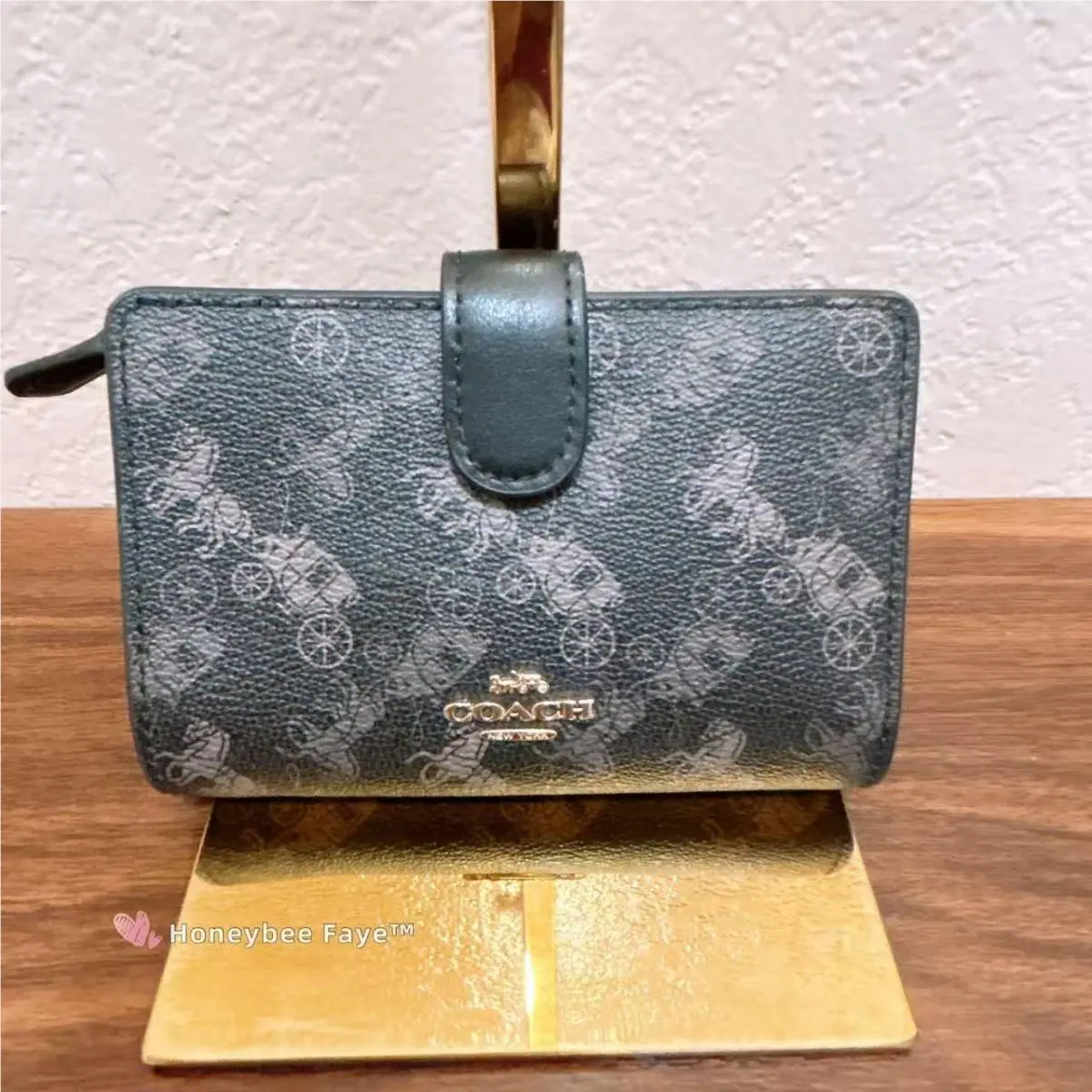 Coach Medium Corner Zip Wallet Black Gray Horse Carriage Print 87936