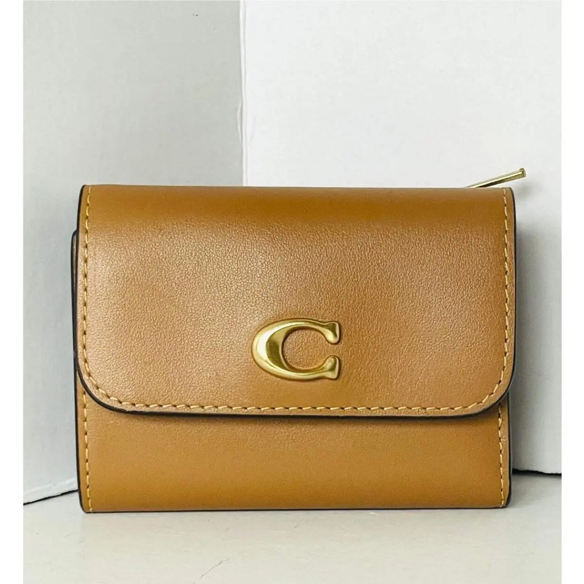 Coach Essential Card Holder Honey Brown Leather ID Case Small CZ111