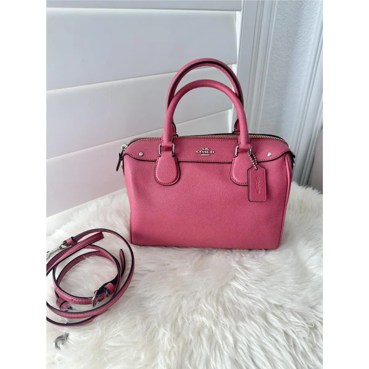 Coach F57521 Mini Bennett Leather Satchel Handbag Crossbody Strawberry$295