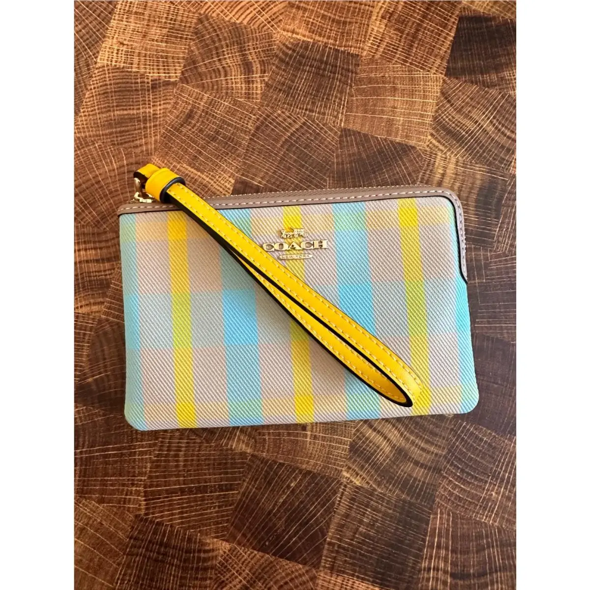 BN Coach Corner Zip Wristlet with Plaid Bright Maize Multi CBP18