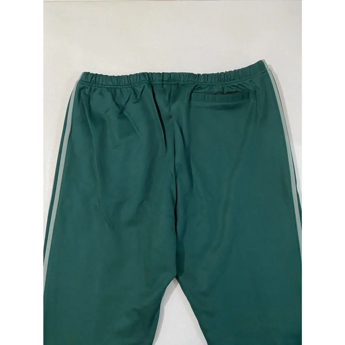 Adidas clothing - Collegiate Green Silver Green 7