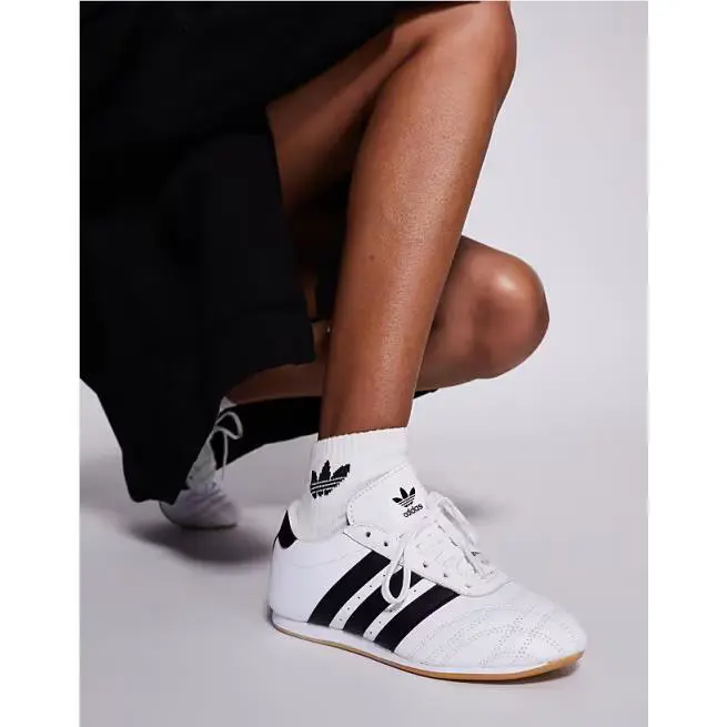 Adidas shoes - White/Core Black/Gum - JS1194 1