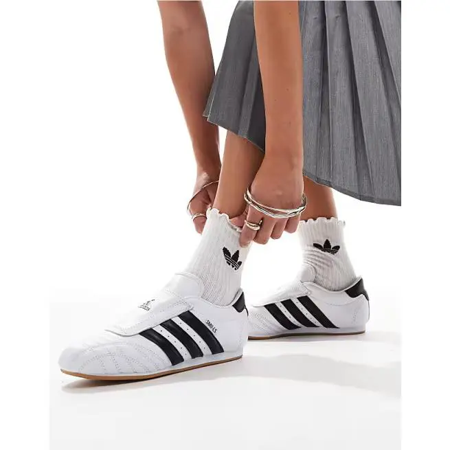 Adidas shoes - White/Core Black/Gum - JS1194 2